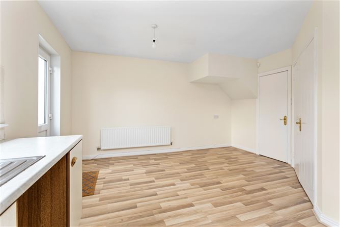 14 Earlsfort Way, Lucan, Dublin