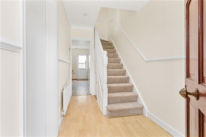 14 Earlsfort Way, Lucan, Dublin