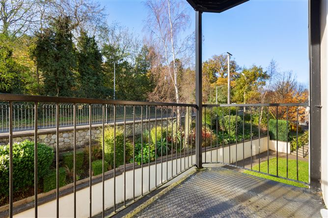48 The Rectory, Stepaside, Dublin 18