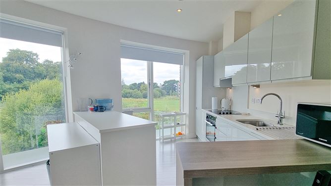 Apartment 11, Beech Hall, Clay Farm, Leopardstown, Dublin 18
