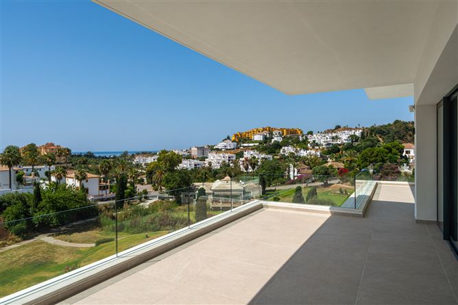 {name:Malaga, codeiso:MA}, Estepona, Estepona East, La Resina Golf, Spain - COSTA-01249P