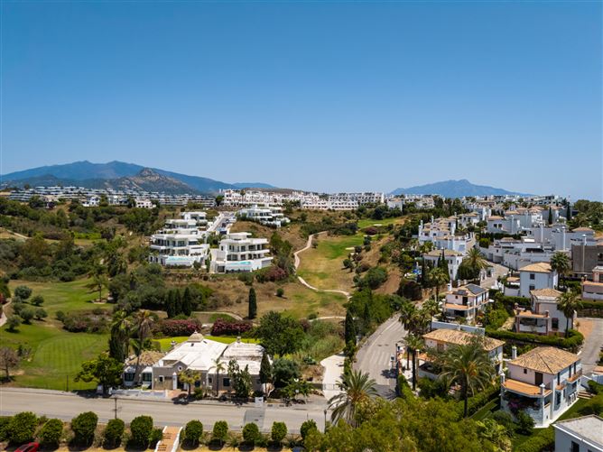 {name:Malaga, codeiso:MA}, Estepona, Estepona East, La Resina Golf, Spain - COSTA-01249P