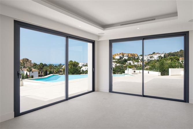 {name:Malaga, codeiso:MA}, Estepona, Estepona East, La Resina Golf, Spain - COSTA-01249P