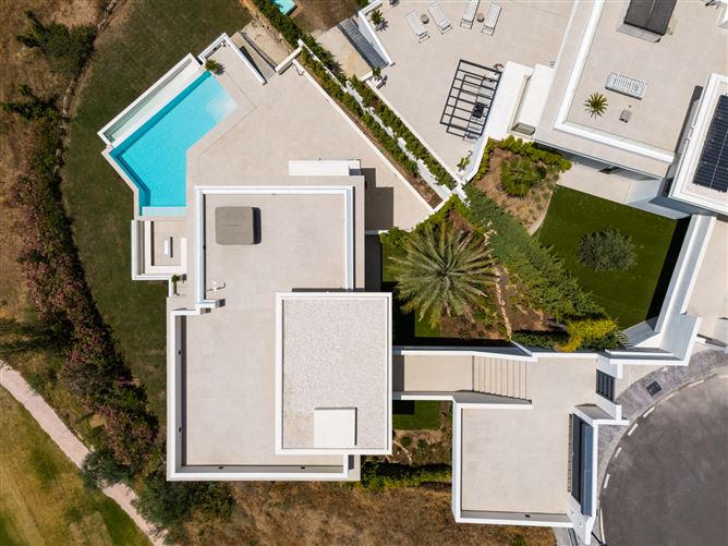 {name:Malaga, codeiso:MA}, Estepona, Estepona East, La Resina Golf, Spain - COSTA-01249P