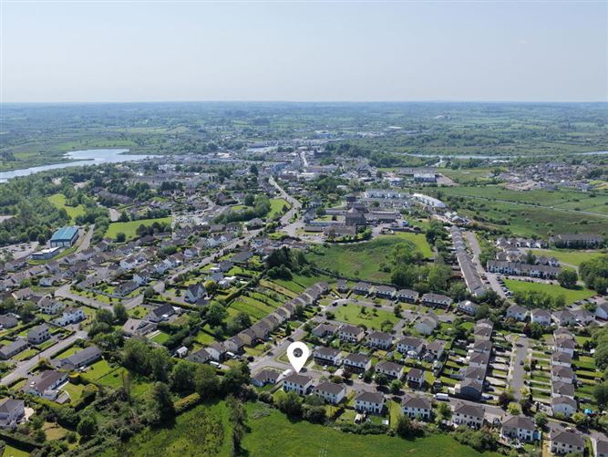 Photo 33 of 33 — 41 Oaklands, Summerhill, Carrick-On-Shannon, Leitrim