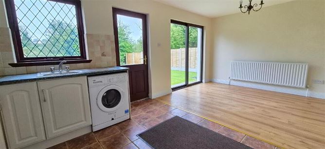 Photo 13 of 33 — 41 Oaklands, Summerhill, Carrick-On-Shannon, Leitrim