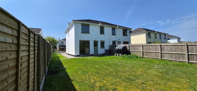 Photo 30 of 33 — 41 Oaklands, Summerhill, Carrick-On-Shannon, Leitrim
