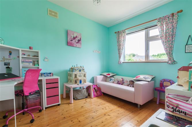 13 Roncalli Road, Sutton, Dublin 13