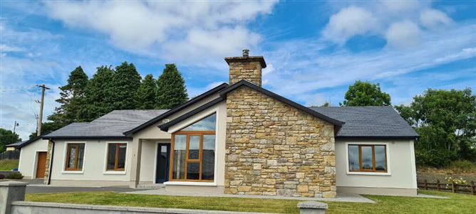 No. 1 Mac Oisin Place, Dromod, Leitrim