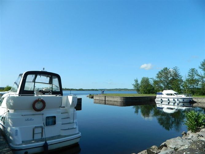 No. 1 Mac Oisin Place, Dromod, Leitrim