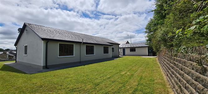 No. 1 Mac Oisin Place, Dromod, Leitrim