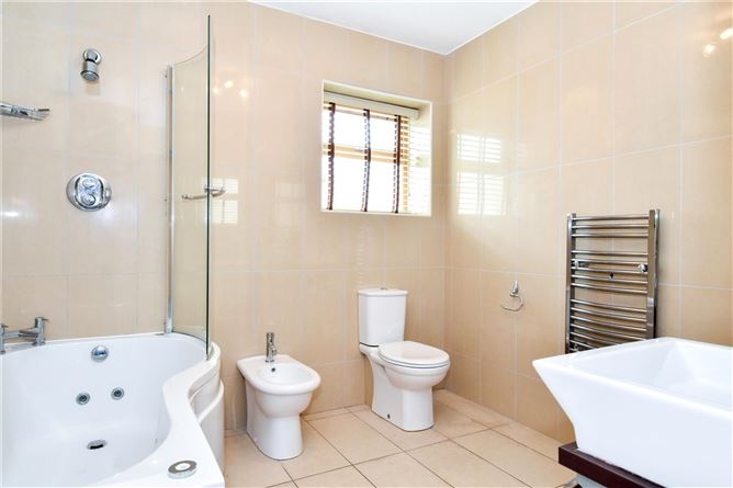 3 Threadneedle Court, Threadneedle Road, Salthill, Galway