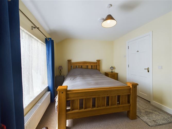 66 Hermitage, Ennis, Co. Clare