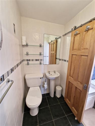 9 Byrnes Cove, Kilkee, Co. Clare