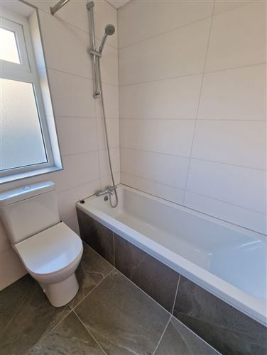 9 Byrnes Cove, Kilkee, Co. Clare