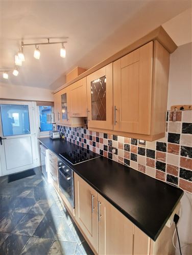 9 Byrnes Cove, Kilkee, Co. Clare