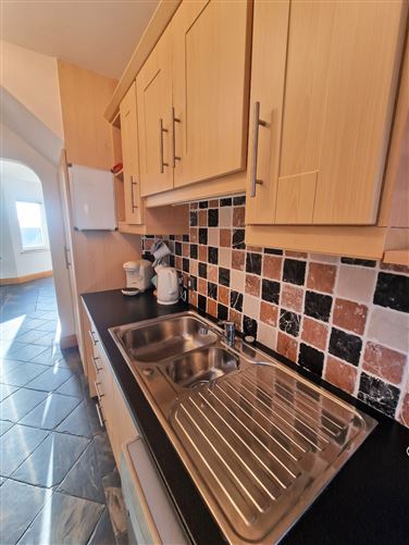 9 Byrnes Cove, Kilkee, Co. Clare