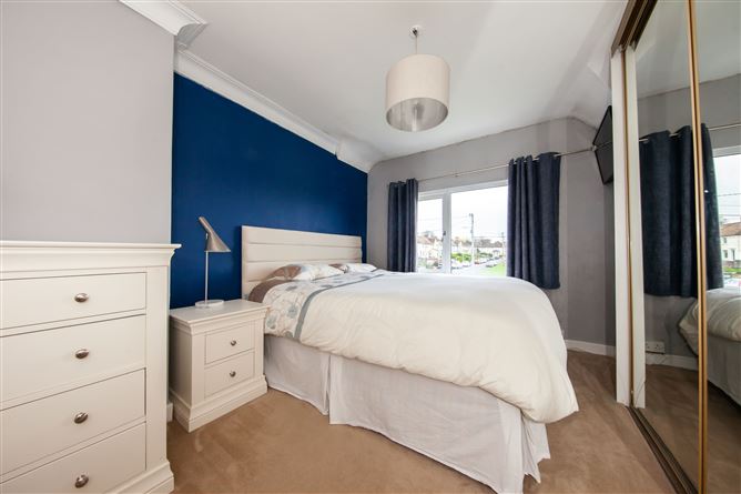 83 Mulvey Park, Dundrum, Dublin