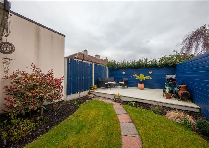 83 Mulvey Park, Dundrum, Dublin