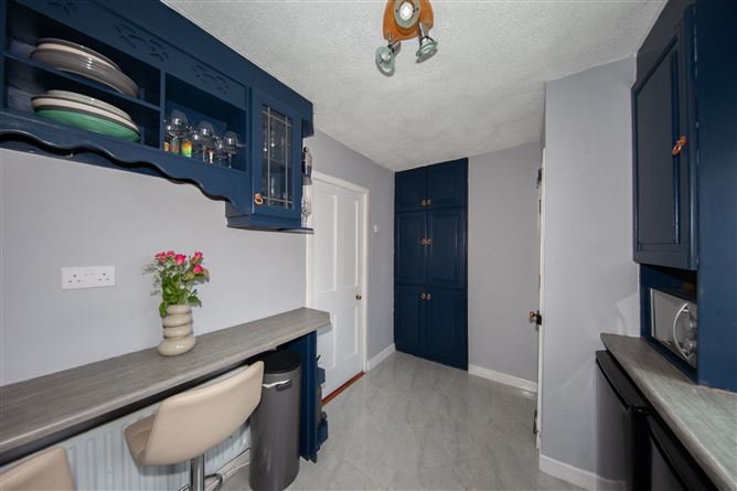 83 Mulvey Park, Dundrum, Dublin