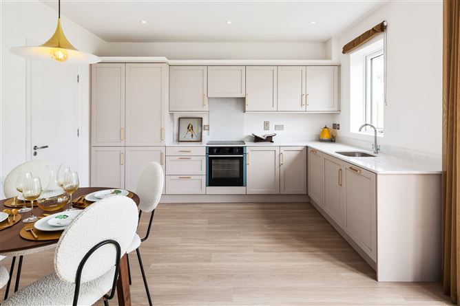 https://photos-a.propertyimages.ie/media/0/3/2/4952230/1da31401-b70a-4275-93f2-e8732c9eb305_l.jpg