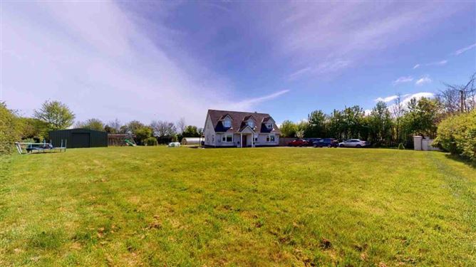 ‘Rivendale House’, Shallon Lane, St Margarets, Dublin