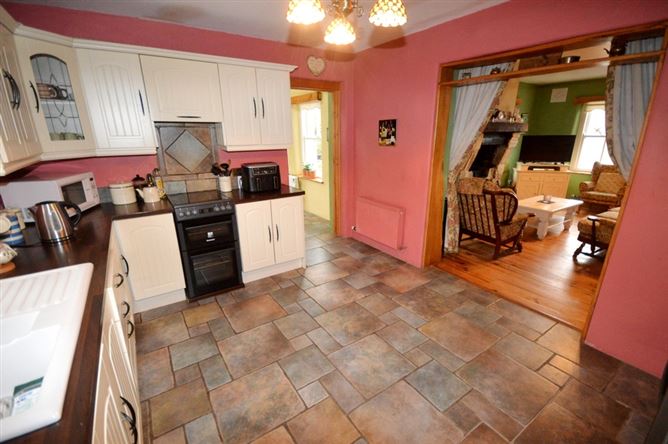 "Holly Glen House", Common, Ardara, Co. Donegal