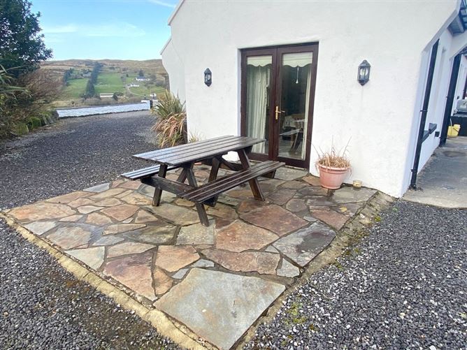 "Holly Glen House", Common, Ardara, Co. Donegal