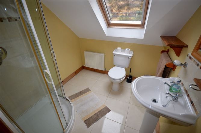 "Holly Glen House", Common, Ardara, Co. Donegal