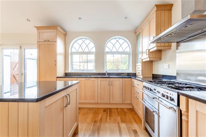Photo 11 of 27 — 15 Saint John's Road, Sandymount, Dublin 4