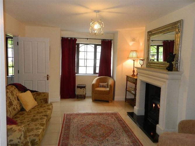 18 Mac Raghnaill Court, Lough Rynn, Mohill, Leitrim, Leitrim