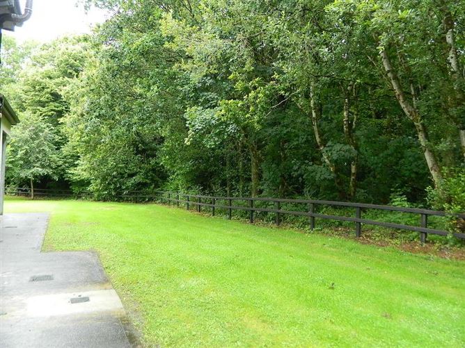 18 Mac Raghnaill Court, Lough Rynn, Mohill, Leitrim, Leitrim