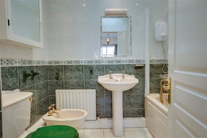 97 Avoca Park, Blackrock, Co. Dublin