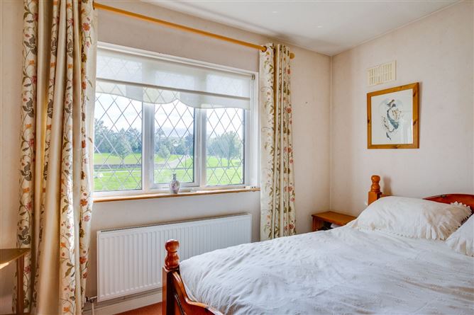 3 Grange Downs, Rathfarnham, Dublin 14