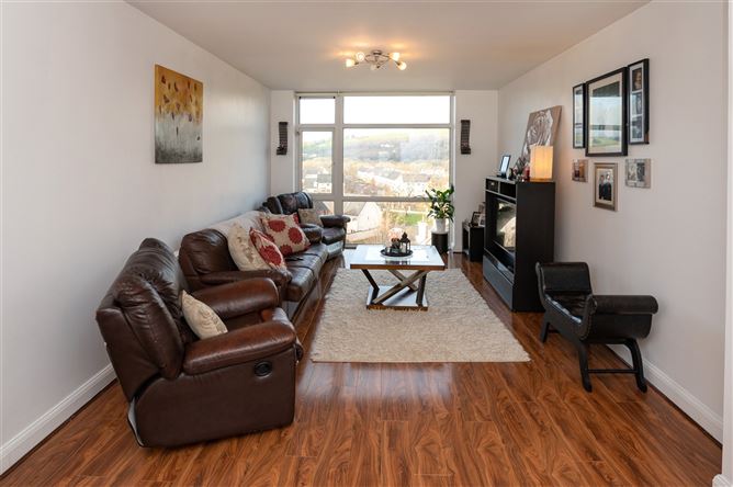 23 The Crescent, Old Fort Road, Ballincollig, Co. Cork