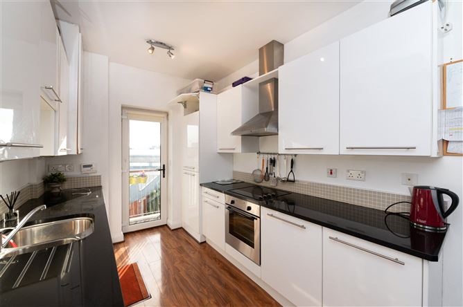 23 The Crescent, Old Fort Road, Ballincollig, Co. Cork