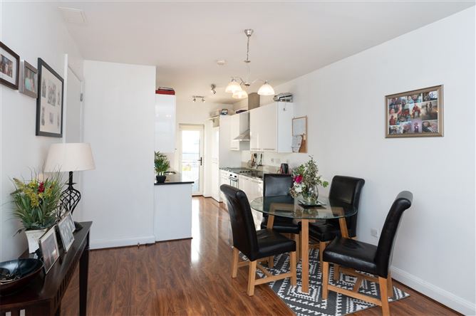23 The Crescent, Old Fort Road, Ballincollig, Co. Cork