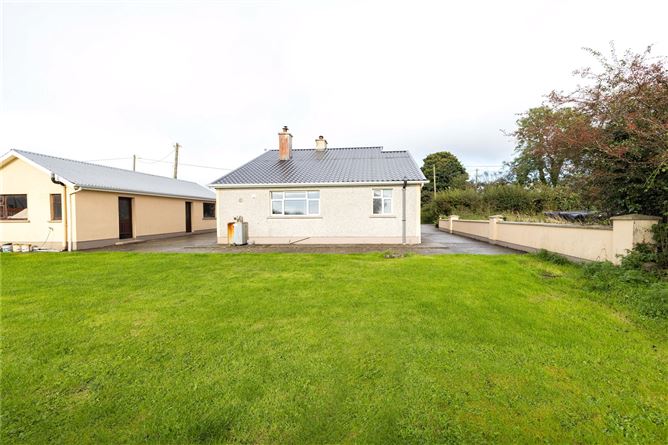 Tullytreane, Crosskeys, Co. Cavan