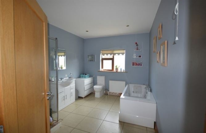 Brookdale, Ballyroebuck, Bunclody, Wexford