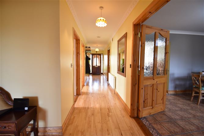 31 Ryland Wood, Bunclody, Wexford