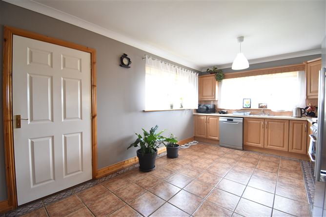 31 Ryland Wood, Bunclody, Wexford