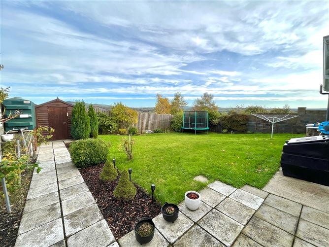 31 Ryland Wood, Bunclody, Wexford