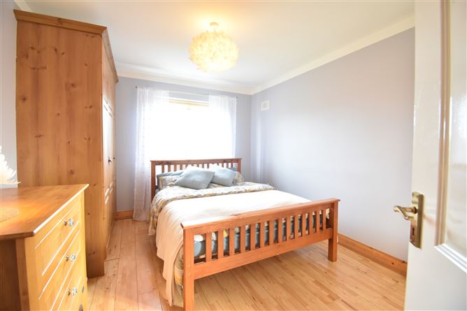 31 Ryland Wood, Bunclody, Wexford