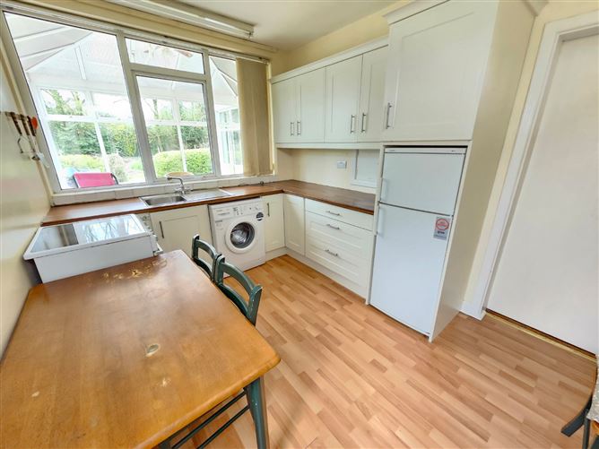 Cahercalla Road, Ennis, Co. Clare