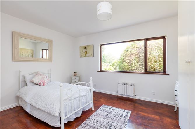 11 Offington Court, Sutton, Dublin 13