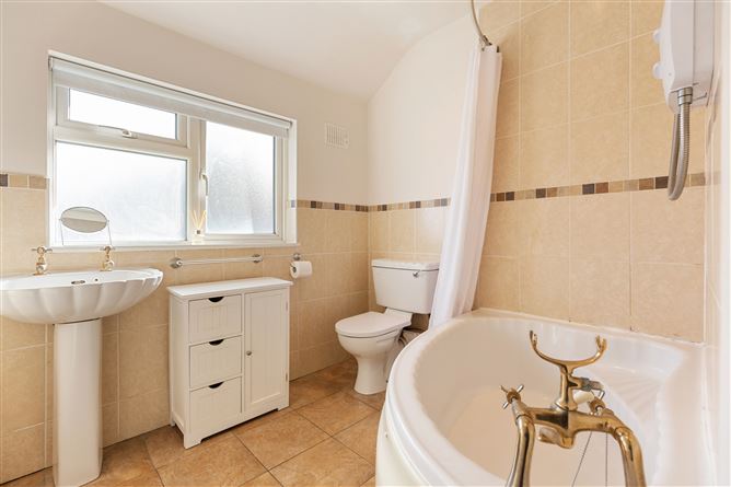 35 Walkinstown Park, Walkinstown, Dublin 12