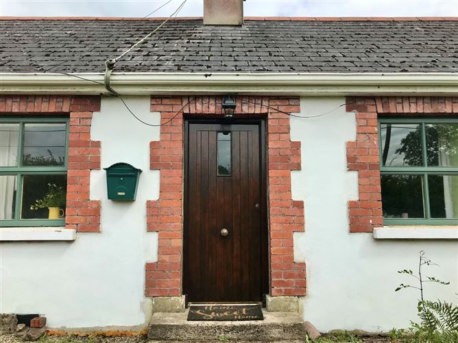 Flo's Cottage, Monatrim Upper, Lismore, Co. Waterford