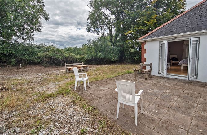 Flo's Cottage, Monatrim Upper, Lismore, Co. Waterford