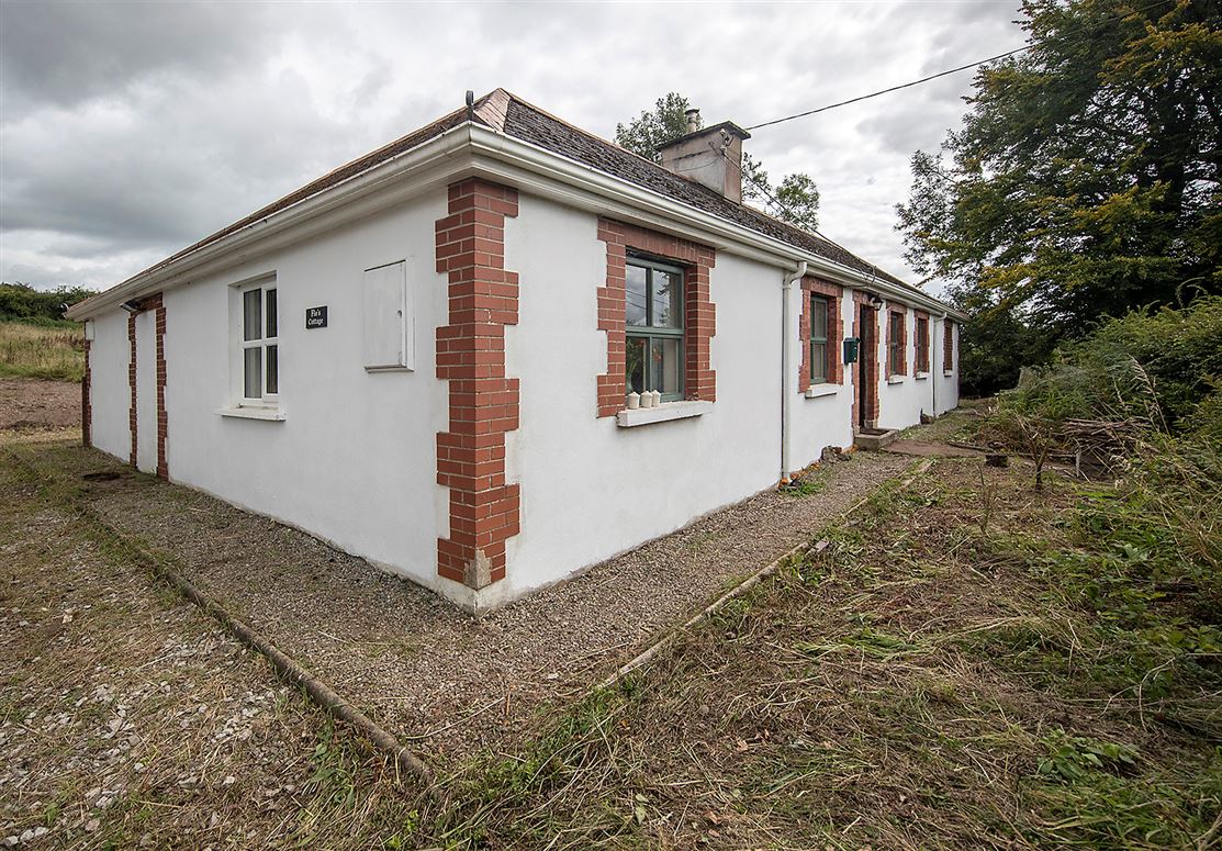 Flo's Cottage, Monatrim Upper, Lismore, Co. Waterford