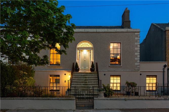 https://photos-a.propertyimages.ie/media/0/3/3/4925330/462e0f36-83d8-45be-aaa8-87a97ae60b1e_l.jpg